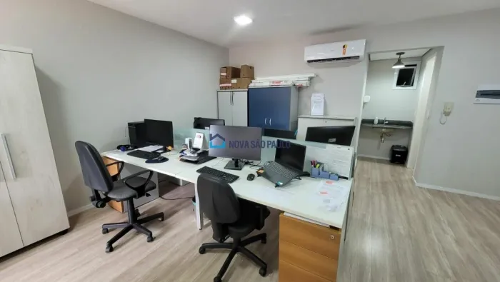 Sala comercial 40m² -para alugar 1 vaga ao lado do metrô Jabaquara.