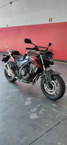 Vende-se CB500F abs 2019