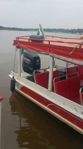Vendo lancha completa ou só a lancha