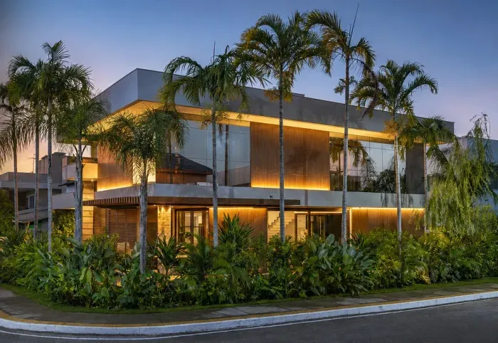 Casa de condomínio para venda possui 400 metros quadrados com 4 quartos