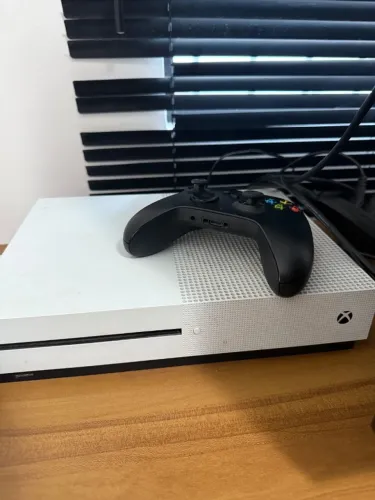 XBOX ONE S (negociável )