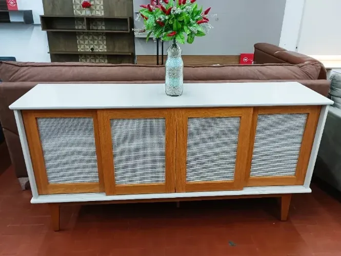 Buffet Decorativo Detroit.