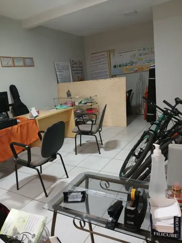Vende se chapa de compensado de 8 mm