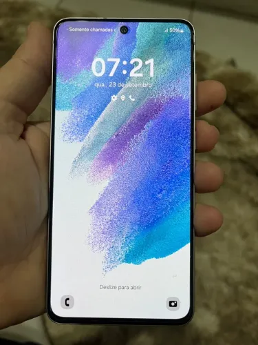 Celular Galaxy S21