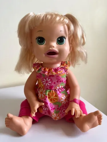 Baby Alive Hasbro 2014 Hora da Papinha Fala Inglês 