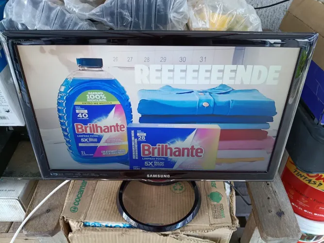 Vendo Monitor Tv Samsung SyncMaster T22A550 LED de 21,5 polegadas com resolução Full HD.