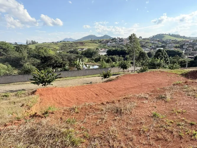 Ótimo lote para venda em São Lourenço MG