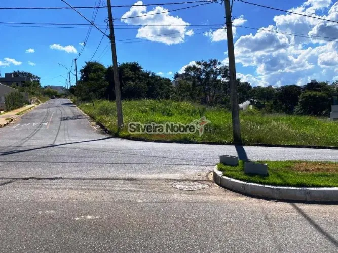 Lote a venda no condomínio portal do sol em contagem