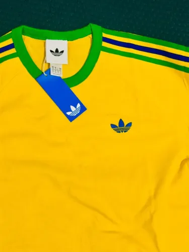 camiseta original Adidas