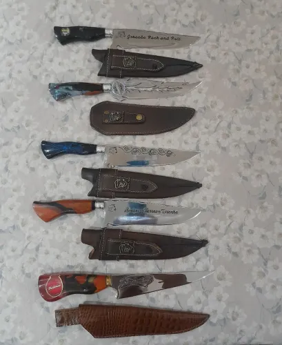 Facas multiuso artesanais