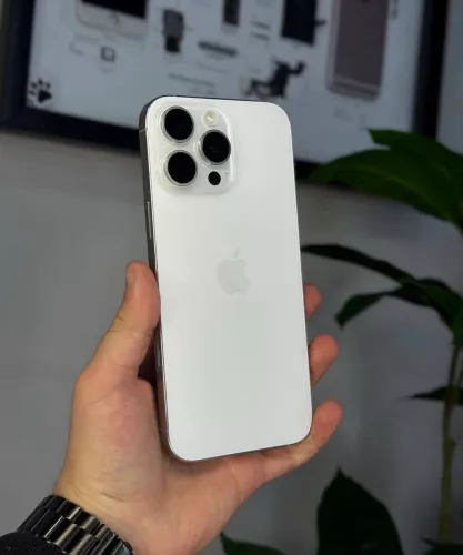 iPhone 16 pro Max branco 256 Gb 6 meses de garantia