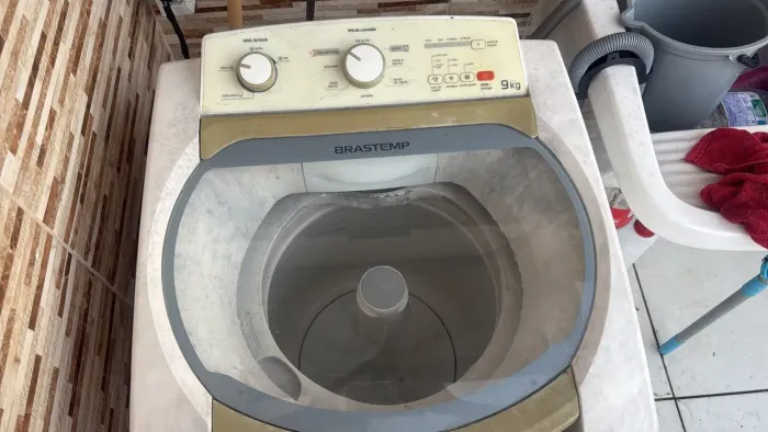 Máquina de lavar roupa Brastemp 9 kg