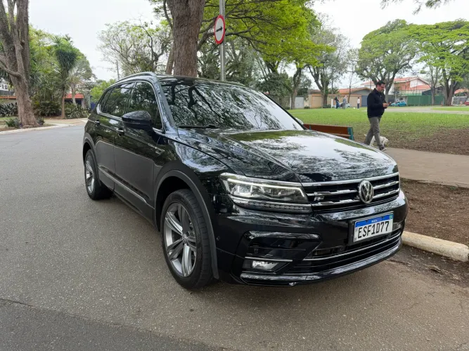 Volkswagen Tiguan Allspac R-line 350 TSI 2.0 4X4 2019