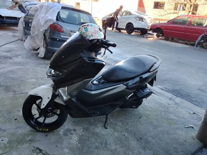 YAMAHA NMAX 160 ABS