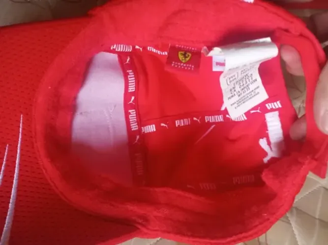 BONÉ PUMA/FERRARI 2007-2008 (NOVO E ORIGINAL)