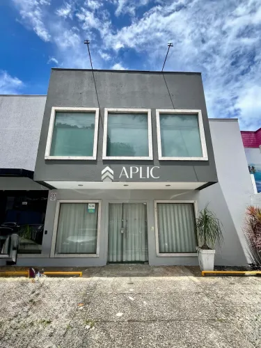 Prédio Comercial Tirol - LOCAÇÃO