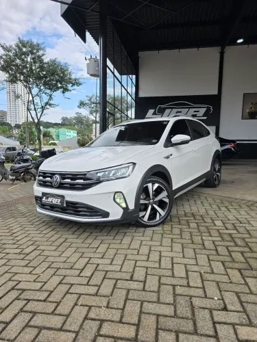 Volkswagen Nivus Highline 1.0 200 TSI Flex AUT 2021