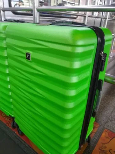 MALA DE VIAGEM RODINHAS 23KG PARA VIAGEM NACIONAL E INTERNACIONAL