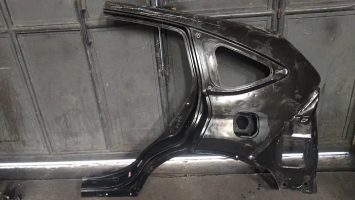 Folha de lateral traseira Honda crv 12/16 e Honda Civic 01/06