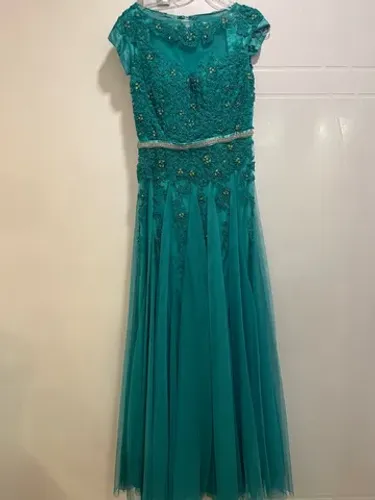 Vestido festa madrinha verde