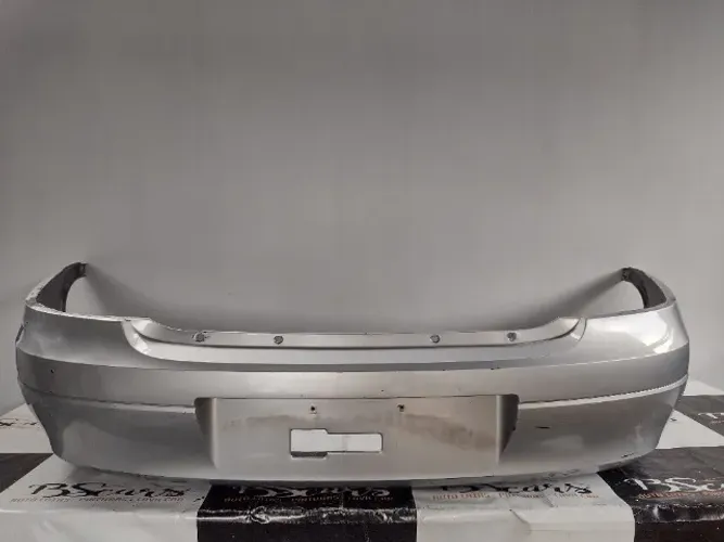 Parachoque traseiro corsa sedan 2003/2012