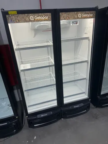 Expositor de bebidas e carnes 950 litros 2 portas nova com garantia