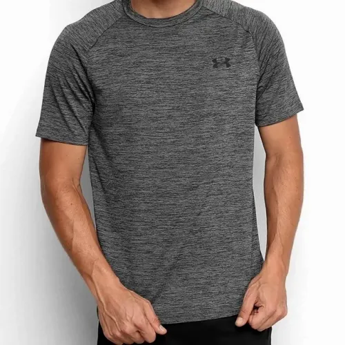 Camisa Under Armour Twist Tech 2.0 (tam P)