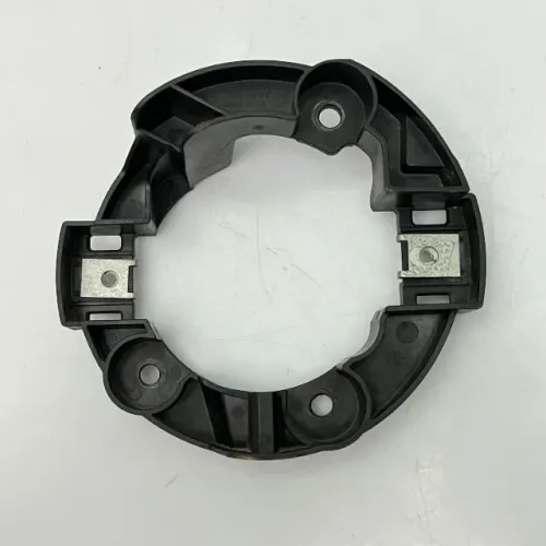 Suporte Farol Milha Direito Nissan March 2020