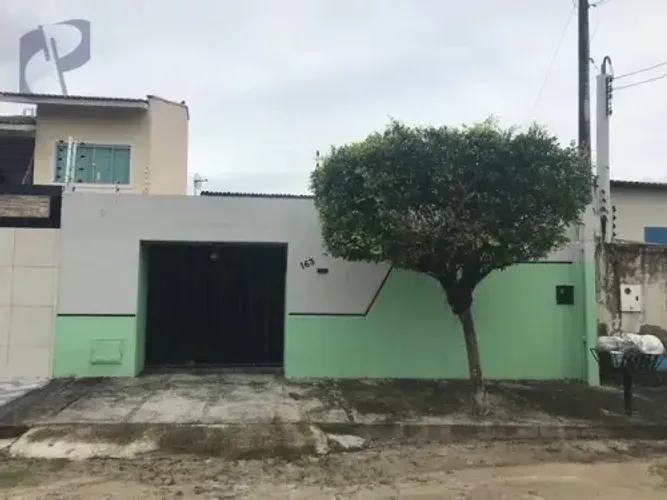 07- CASA NO MONTE CASTELO