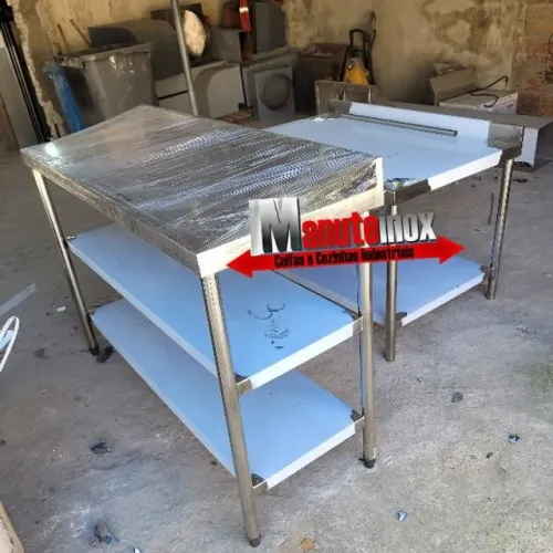 Mesa lisa bancada inox