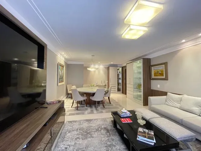 Casa a venda no setor H norte de Taguatinga 