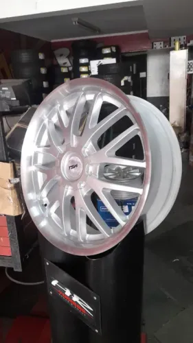 jogo de rodas kaylami tsw 20x7,5 5x100/112 et 40 prata seminova