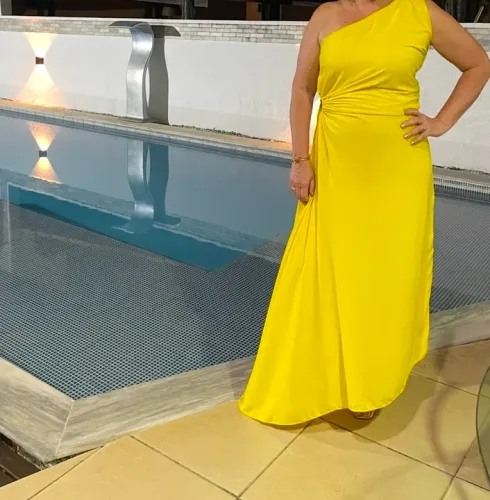 Vestido longo amarelo