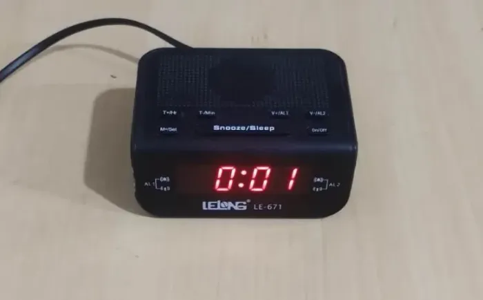 Relogio Digital Lelong Energia/Pilha