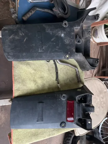 Suporte placa Honda Falcon e Xr 250 tornado 