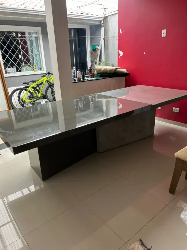 Mesa laqueada para 10 lugares