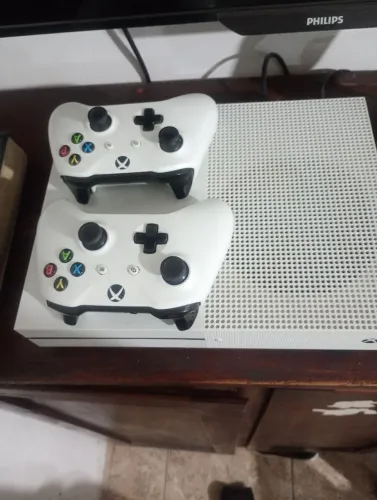 Xbox one s 1T