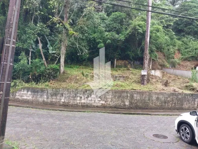 Terreno localizado no Bairro Valparaíso