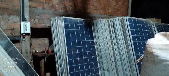 Painéis Solares Usados, Placas Canadian