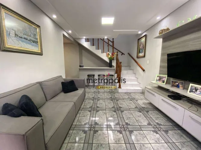 Casa com 3 dormitórios à venda, 208 m² por R$ 750.000,00 - Parque Jaçatuba - Santo André/S