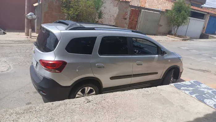 Spin 7lugares 2020 1.8 completa ltz