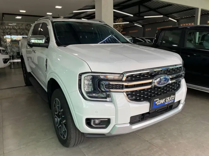 Ranger Limited Plus V6 2023/2024 51.000km