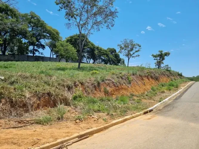 Lote 1000m, condomínio fechado em Lagoa Santa 