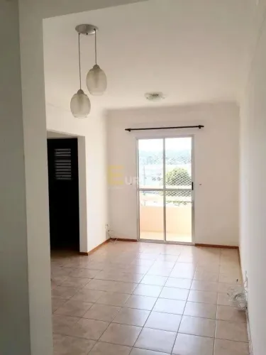 Apartamento à venda no Condomínio Edifício Sequoia em Valinhos/SP