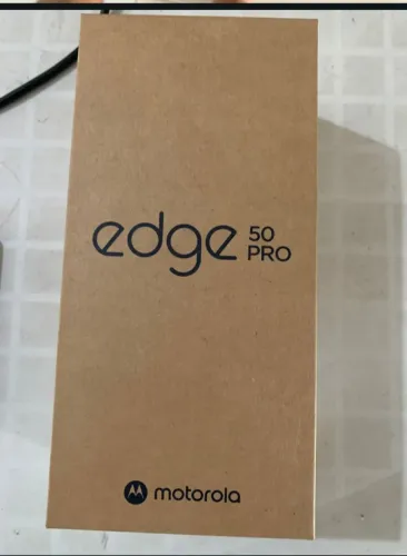 Moto Edge 50 Pro - Rápido e Potente