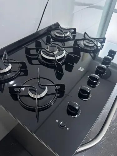 Fogão 5 Bocas Electrolux com Acendimento Automático