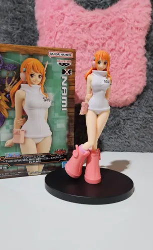 Nami DXF bandai - versão egghead