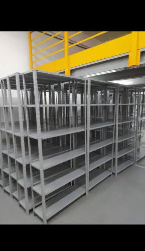 Estante organizadora em aço