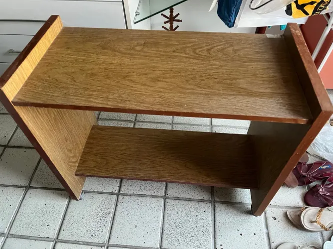 Mesa de madeira multiuso 