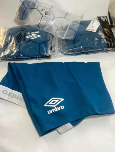 Calção Umbro Novo - Azul - P - GG